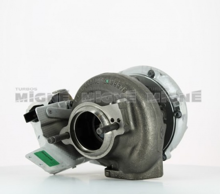 Turbo neuf comprenant :