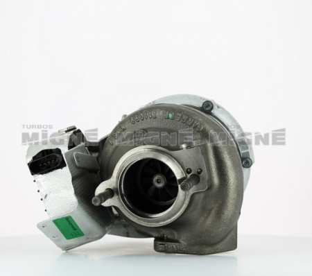 Turbo neuf comprenant :