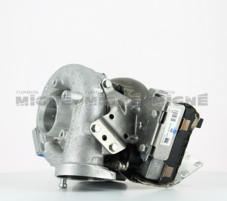 Turbo neuf comprenant :