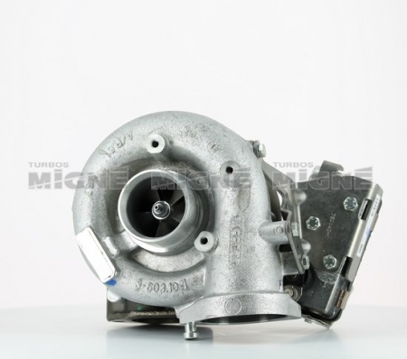 Turbo neuf comprenant :