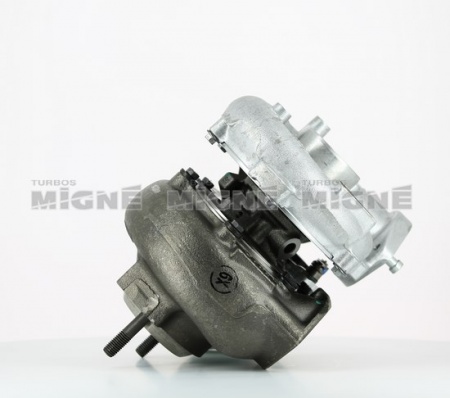 Turbo neuf comprenant :