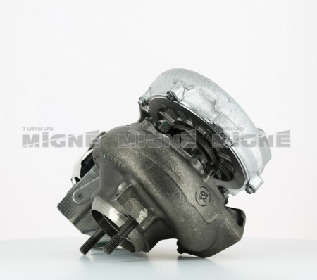 Turbo neuf comprenant :