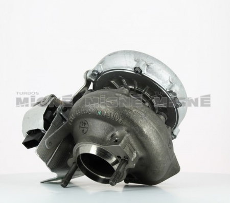 Turbo neuf comprenant :