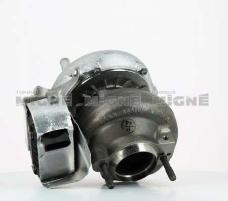 Turbo neuf comprenant :