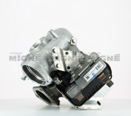 Turbo neuf comprenant :