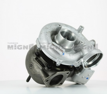 Turbo neuf comprenant :