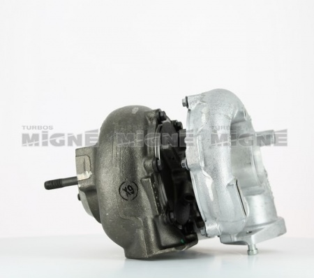 Turbo neuf comprenant :