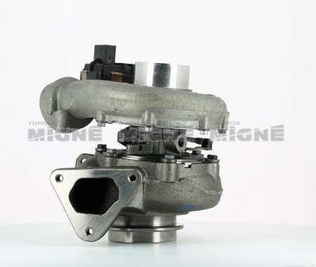 Turbo neuf comprenant :