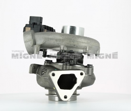 Turbo neuf comprenant :