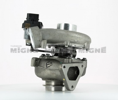 Turbo neuf comprenant :