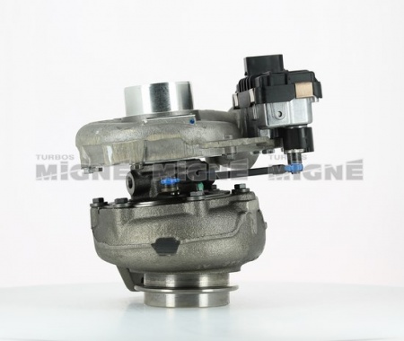 Turbo neuf comprenant :