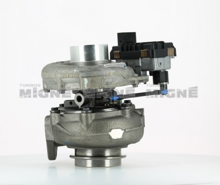 Turbo neuf comprenant :