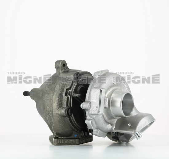 Turbo neuf comprenant :