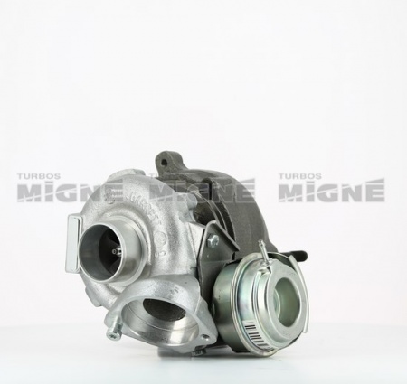 Turbo neuf comprenant :