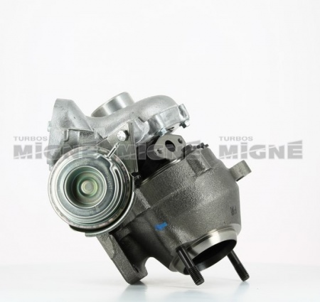 Turbo neuf comprenant :