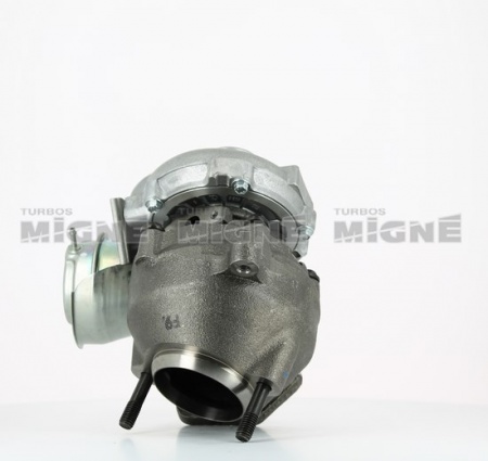 Turbo neuf comprenant :