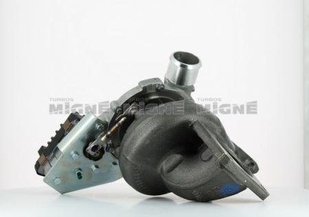 Turbo neuf comprenant :