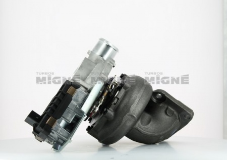 Turbo neuf comprenant :