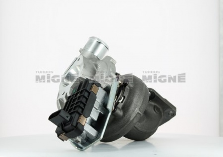 Turbo neuf comprenant :