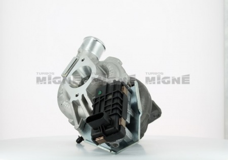 Turbo neuf comprenant :