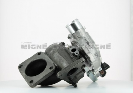 Turbo neuf comprenant :