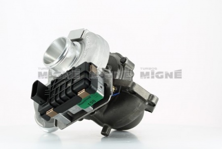 Turbo neuf comprenant :