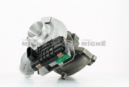 Turbo neuf comprenant :