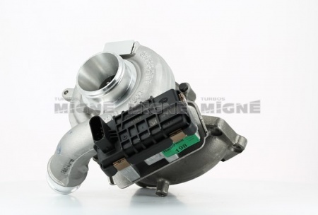 Turbo neuf comprenant :