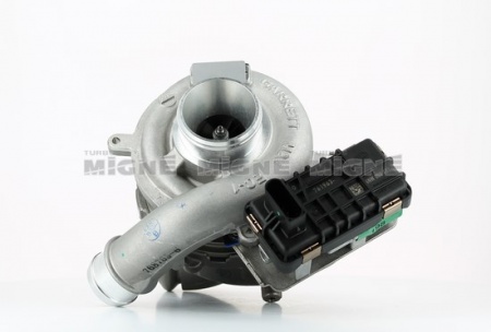 Turbo neuf comprenant :