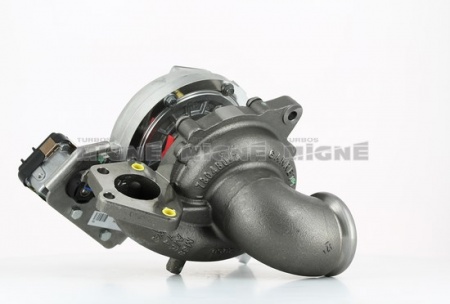 Turbo neuf comprenant :
