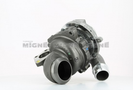 Turbo neuf comprenant :