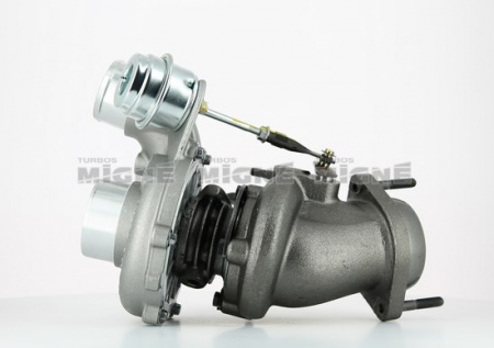 Turbo neuf comprenant :