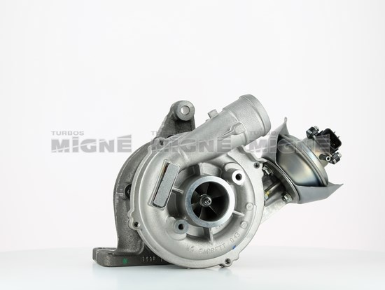 Turbo neuf comprenant :