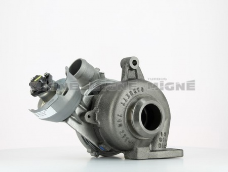 Turbo neuf comprenant :