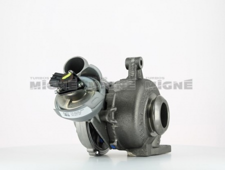 Turbo neuf comprenant :