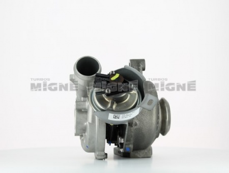 Turbo neuf comprenant :