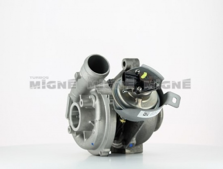 Turbo neuf comprenant :