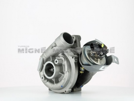 Turbo neuf comprenant :