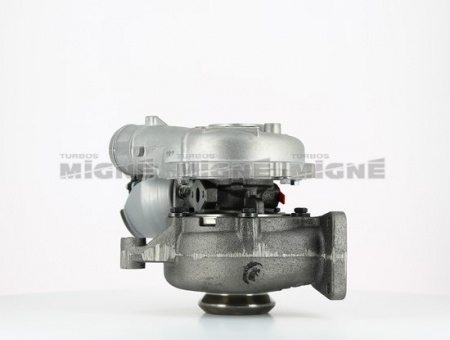 Turbo neuf comprenant :