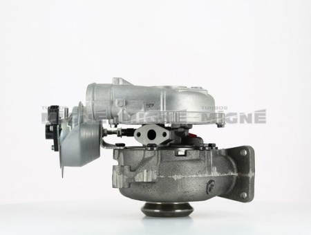 Turbo neuf comprenant :