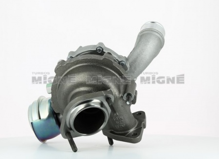 Turbo neuf comprenant :