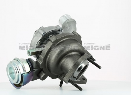 Turbo neuf comprenant :