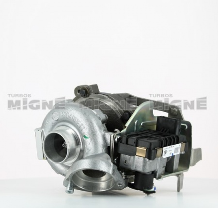 Turbo neuf comprenant :