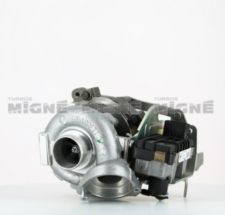 Turbo neuf comprenant :