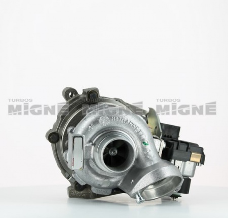 Turbo neuf comprenant :