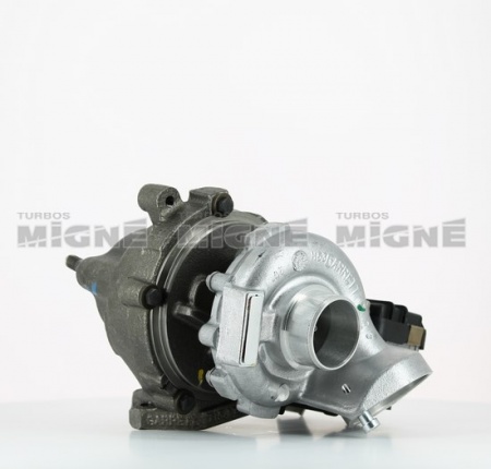 Turbo neuf comprenant :