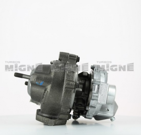 Turbo neuf comprenant :