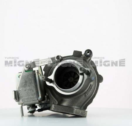 Turbo neuf comprenant :