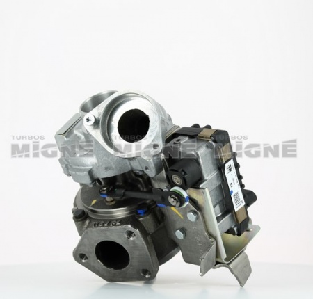 Turbo neuf comprenant :