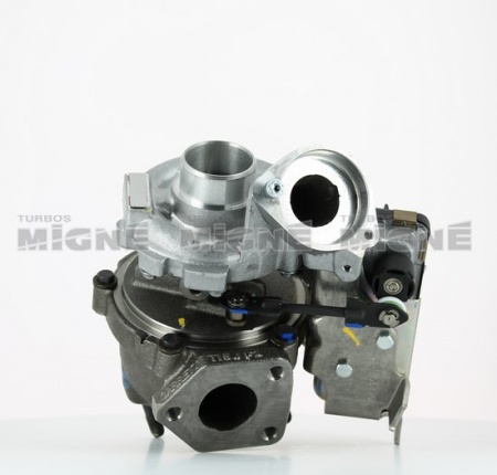 Turbo neuf comprenant :